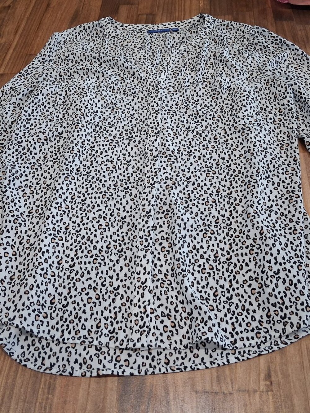 Apt.9 Cheetah Blouse Size XL